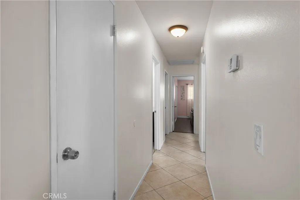 7494 Lemon Street, Fontana, California 92336 home-pic-6