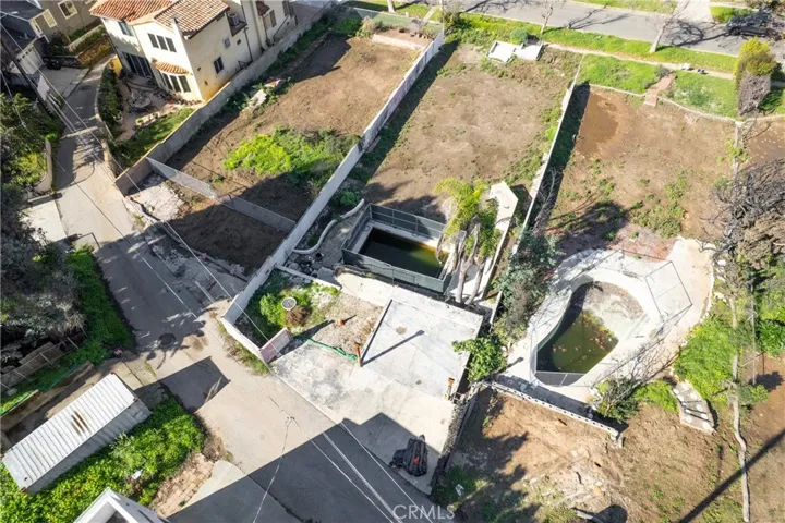 560 Radcliffe Avenue, Pacific Palisades, California 90272