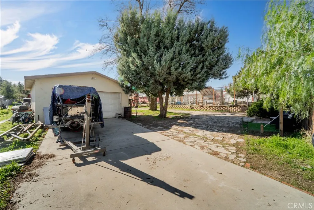 8728 Leona, Leona Valley, California 93551 home-pic-17