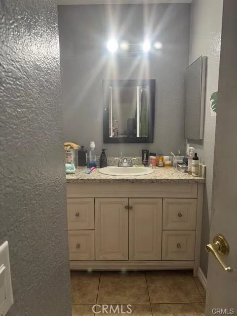10555 Elm Ave, Bloomington, California 92316 home-pic-12