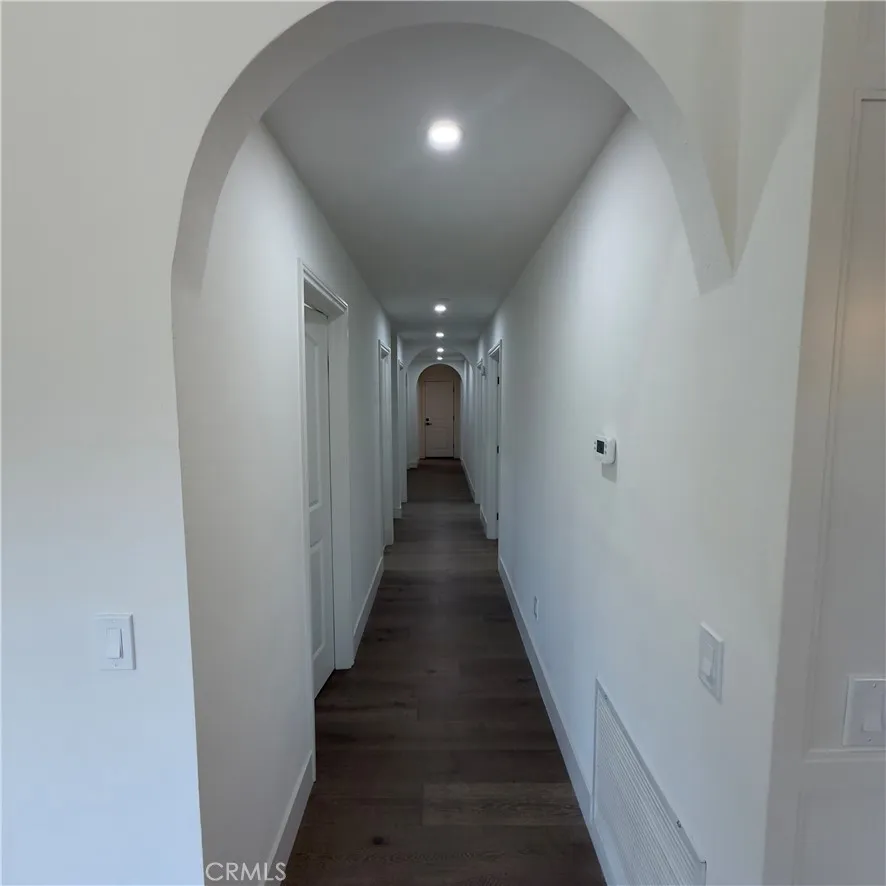 30716 E Sunset Drive S, Redlands, California 92373 home-pic-10