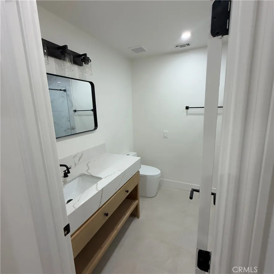30716 E Sunset Drive S, Redlands, California 92373 home-pic-15