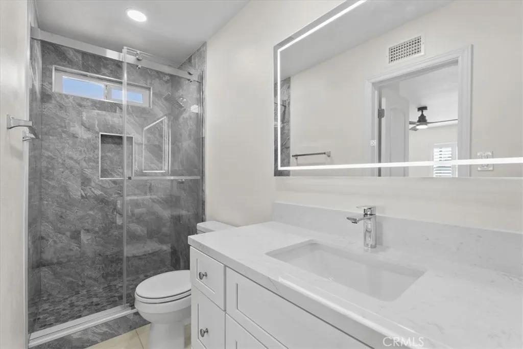 2470 W 6th Street, San Bernardino, California 92410 home-pic-14