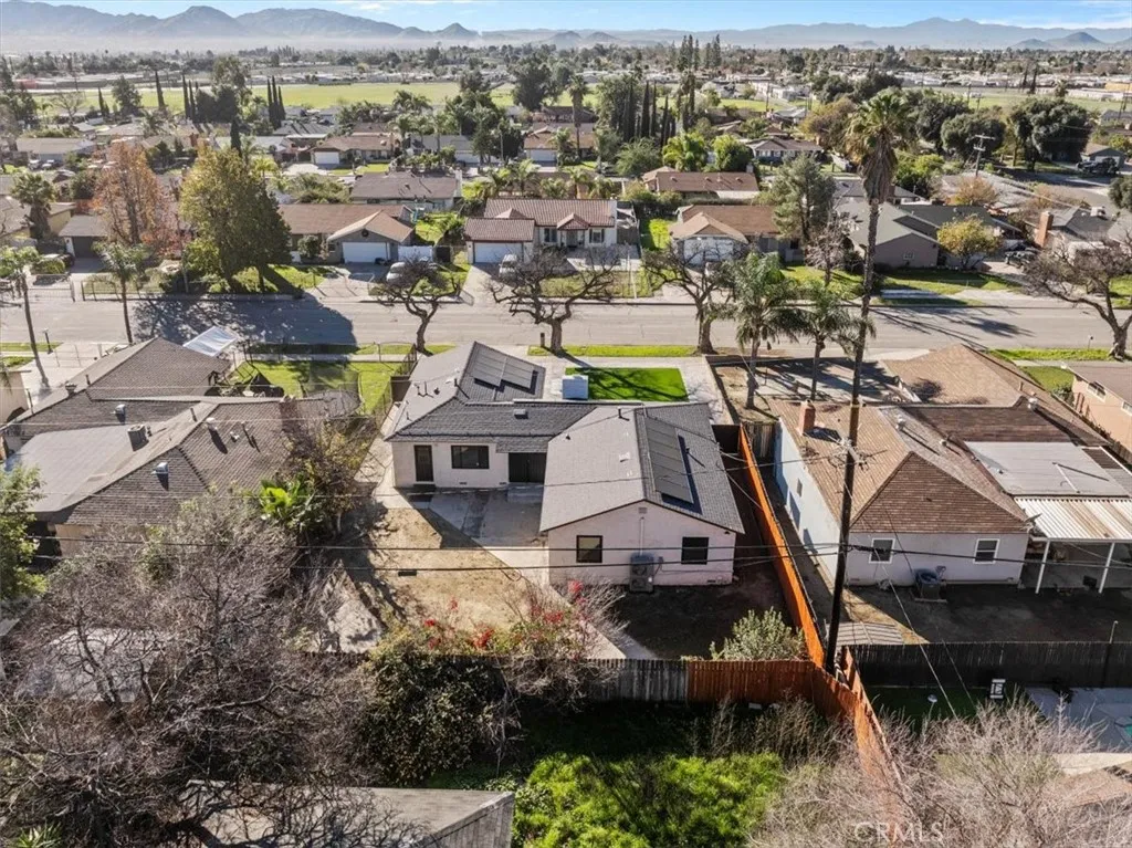 2470 W 6th Street, San Bernardino, California 92410 home-pic-34