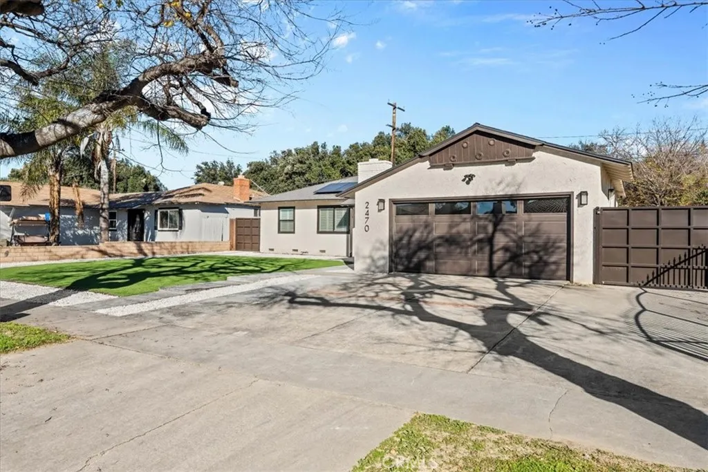 2470 W 6th Street, San Bernardino, California 92410 home-pic-2
