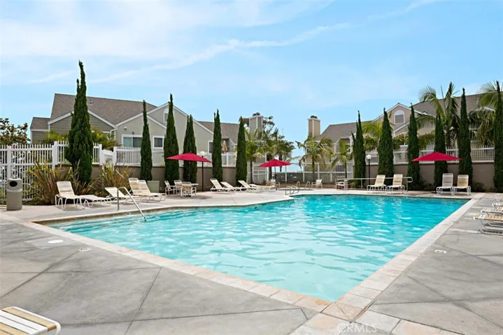 HOA Pool