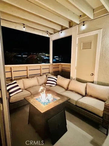 Firepit / Exterior Patio Seating