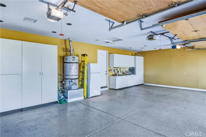 Plenty of Storage Spade