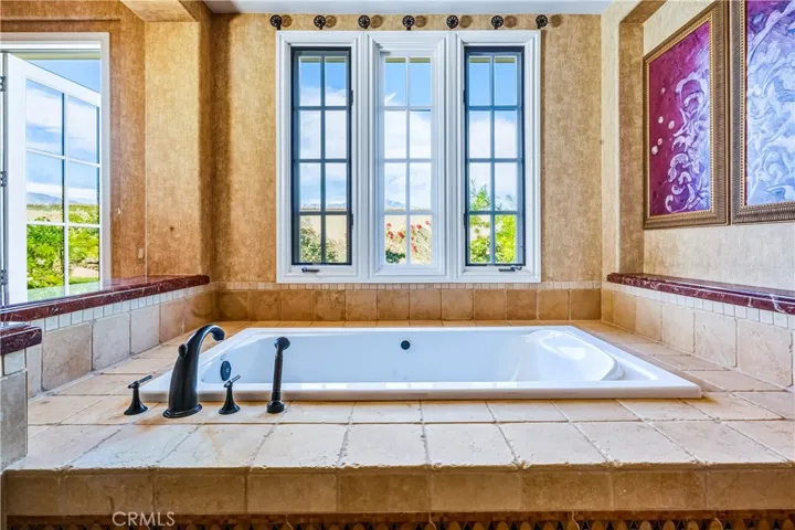 Jetted Tub