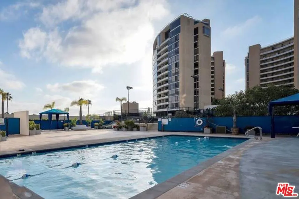 4265 Marina City Drive 407, Marina Del Rey, California 90292 home-pic-33