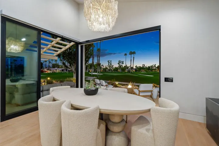 85-web-or-mls-BLW_RunningV2_1125_OPMG_08