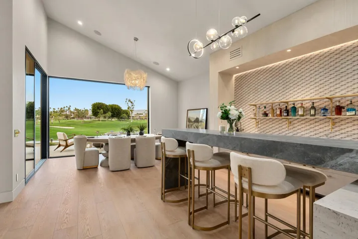 014_RCM_150RunningSpringsDr