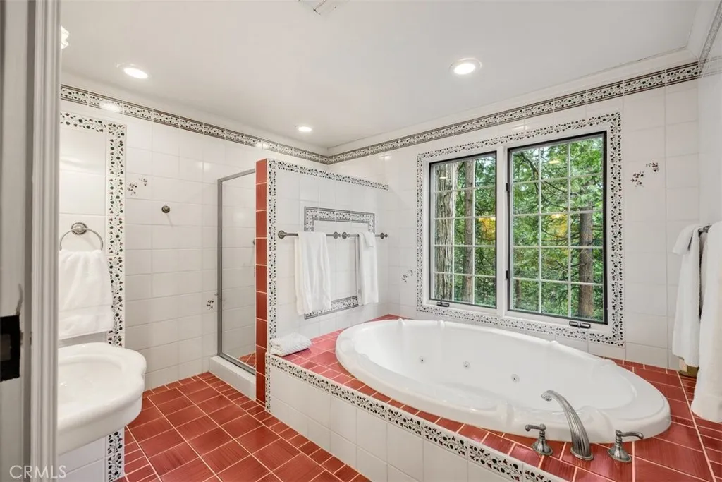 29162 Bald Eagle Ridge Rd, Lake Arrowhead, California 92352 home-pic-37