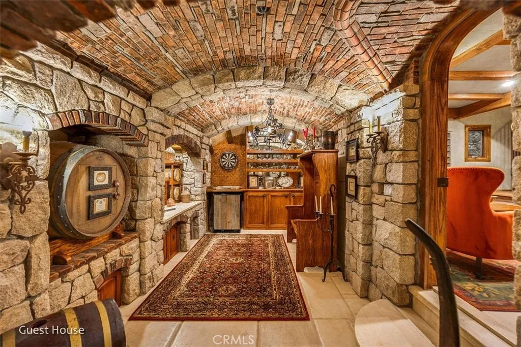 29162 Bald Eagle Ridge Rd, Lake Arrowhead, California 92352 home-pic-60