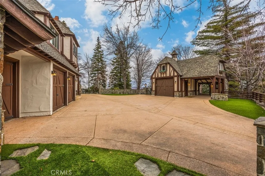 29162 Bald Eagle Ridge Rd, Lake Arrowhead, California 92352 home-pic-41