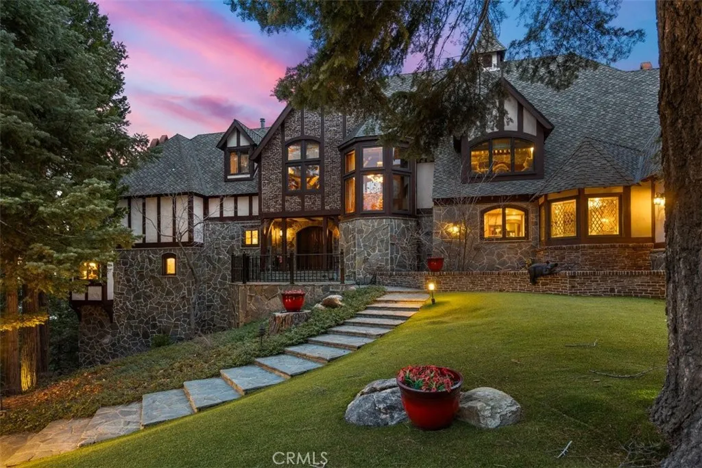29162 Bald Eagle Ridge Rd, Lake Arrowhead, California 92352 home-pic-1