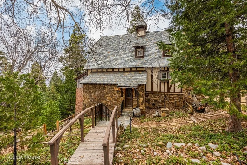 29162 Bald Eagle Ridge Rd, Lake Arrowhead, California 92352 home-pic-47