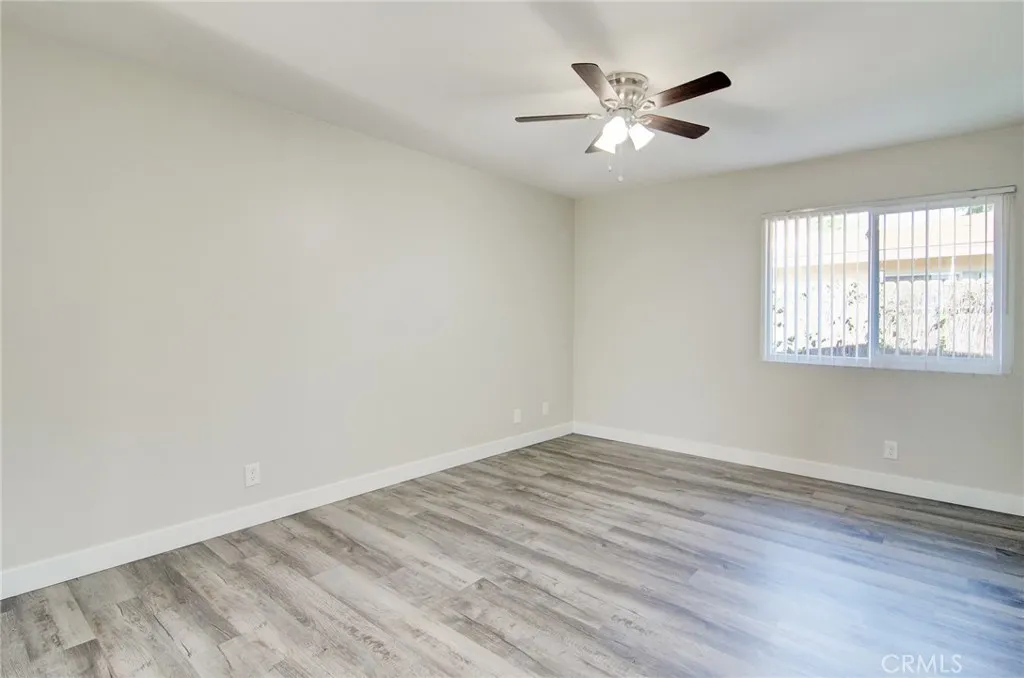 2525 N Bourbon T4, Orange, California 92865 home-pic-10