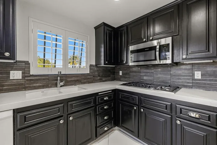 2-web-or-mls-2H8A9893