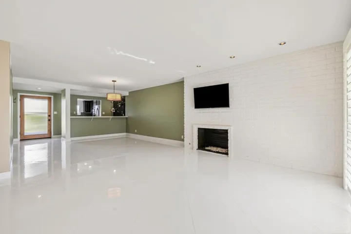 13-web-or-mls-2H8A9833