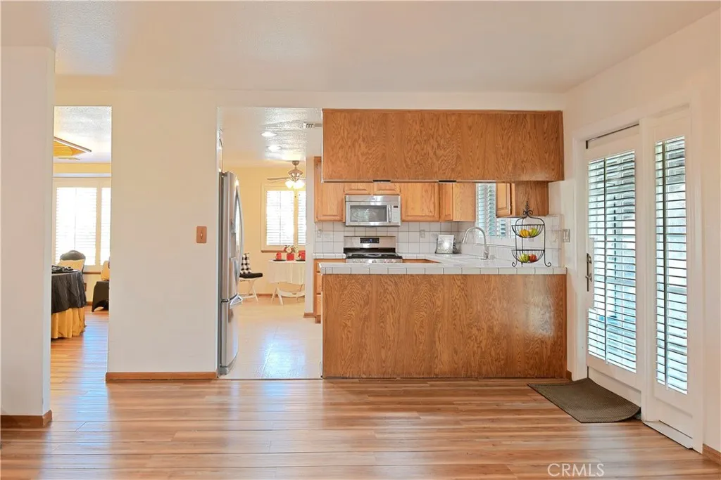 43119 Roulette, Lancaster, California 93536 home-pic-23