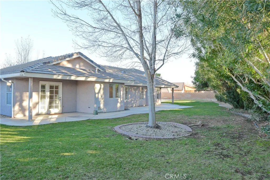 43119 Roulette, Lancaster, California 93536 home-pic-41