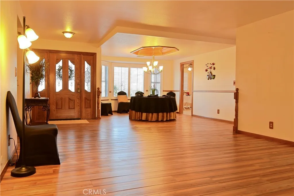 43119 Roulette, Lancaster, California 93536 home-pic-19