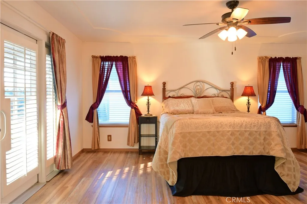 43119 Roulette, Lancaster, California 93536 home-pic-32