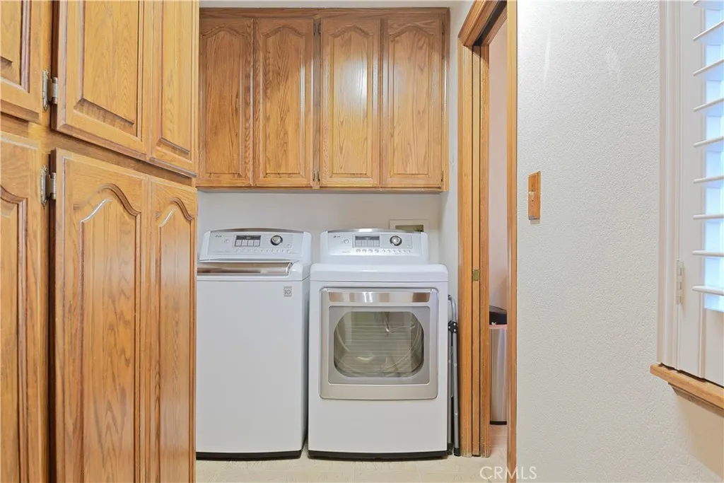 43119 Roulette, Lancaster, California 93536 home-pic-26