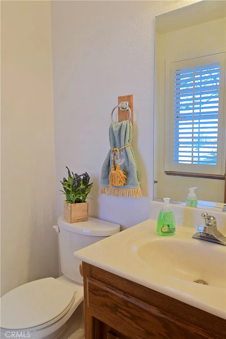 43119 Roulette, Lancaster, California 93536 home-pic-27