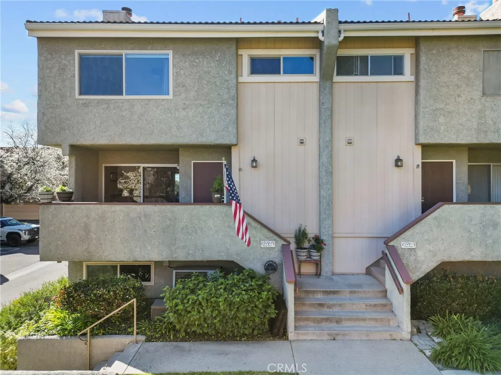 2063 Euclid Ave, Camarillo, California 93010 home-pic-1