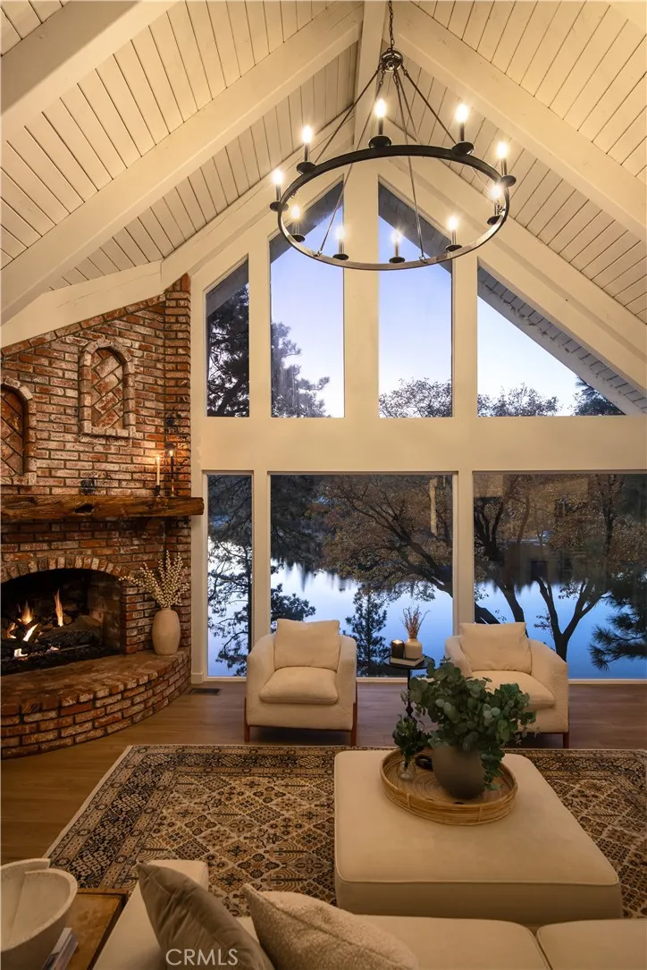 748 Shelter Cove, Lake Arrowhead, California 92352 home-pic-9