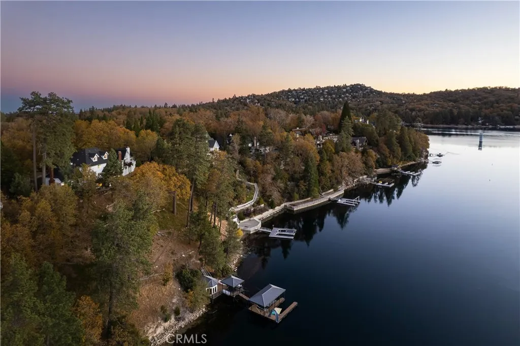 748 Shelter Cove, Lake Arrowhead, California 92352 home-pic-1