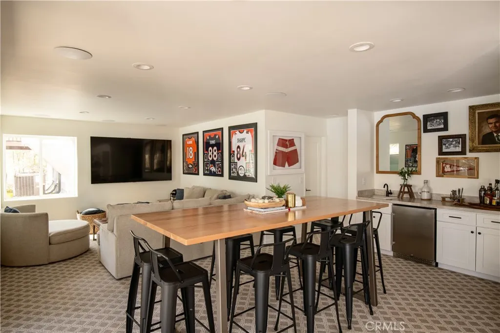 748 Shelter Cove, Lake Arrowhead, California 92352 home-pic-21