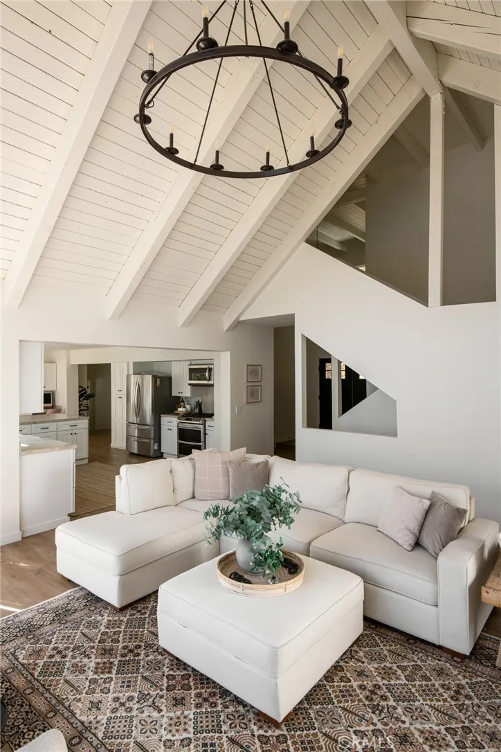 748 Shelter Cove, Lake Arrowhead, California 92352 home-pic-13