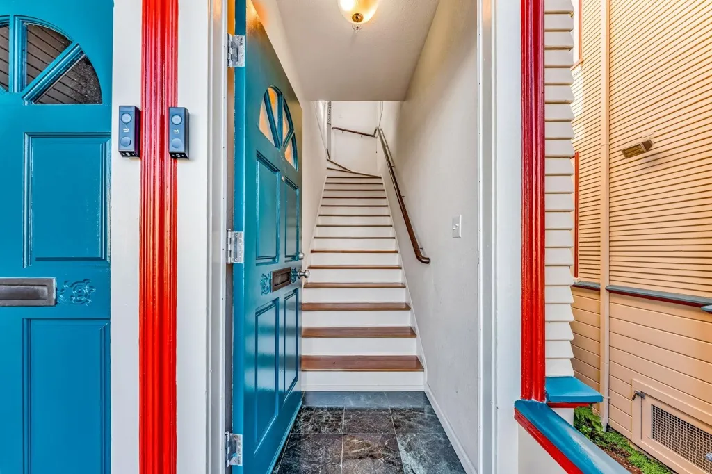 595 22nd St, Oakland, California 94612 home-pic-4