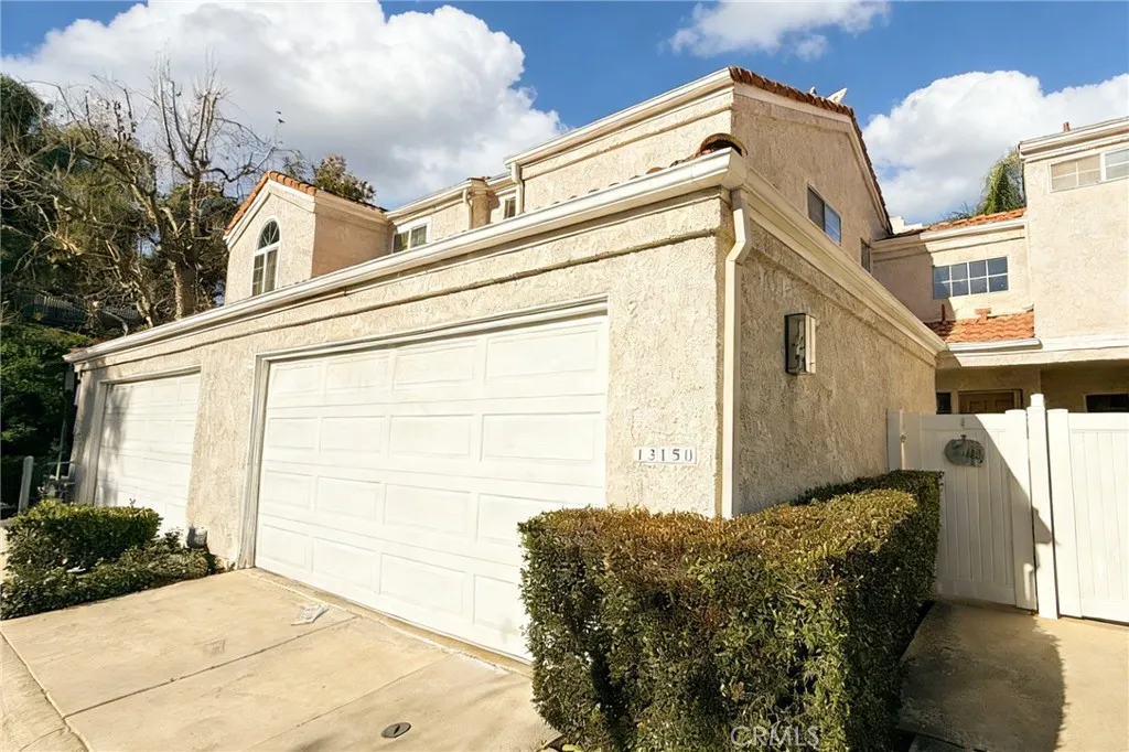 13150 Pinnacle Court, Chino Hills, California 91709 home-pic-2