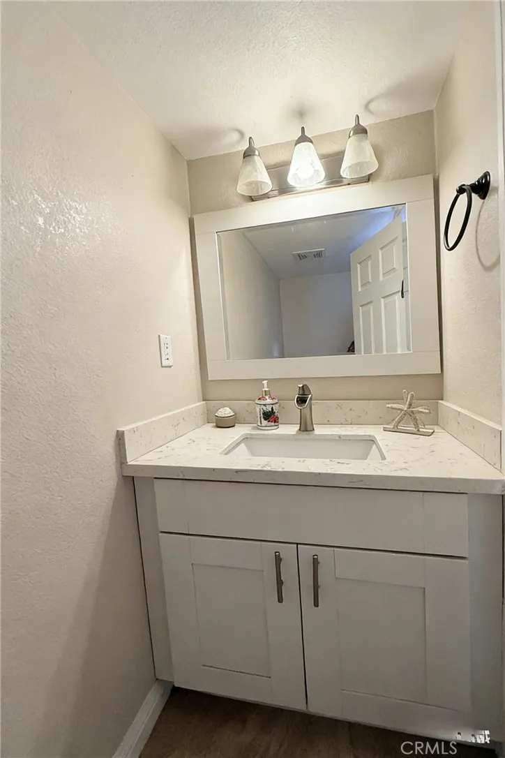 13150 Pinnacle Court, Chino Hills, California 91709 home-pic-4