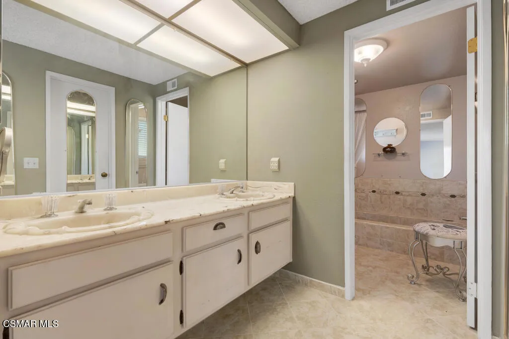 13341 Mission Tierra Way, Granada Hills, California 91344 home-pic-33