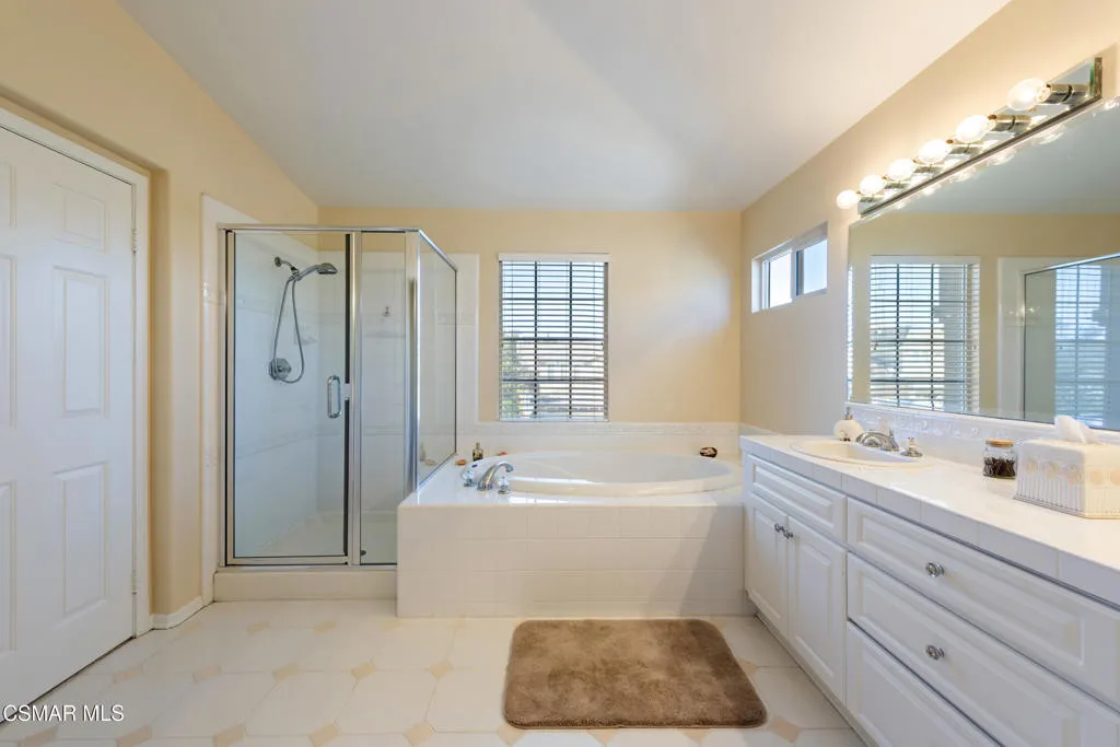 1480 Sappanwood Avenue, Thousand Oaks, California 91320 home-pic-27