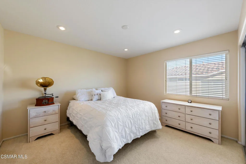 1480 Sappanwood Avenue, Thousand Oaks, California 91320 home-pic-32