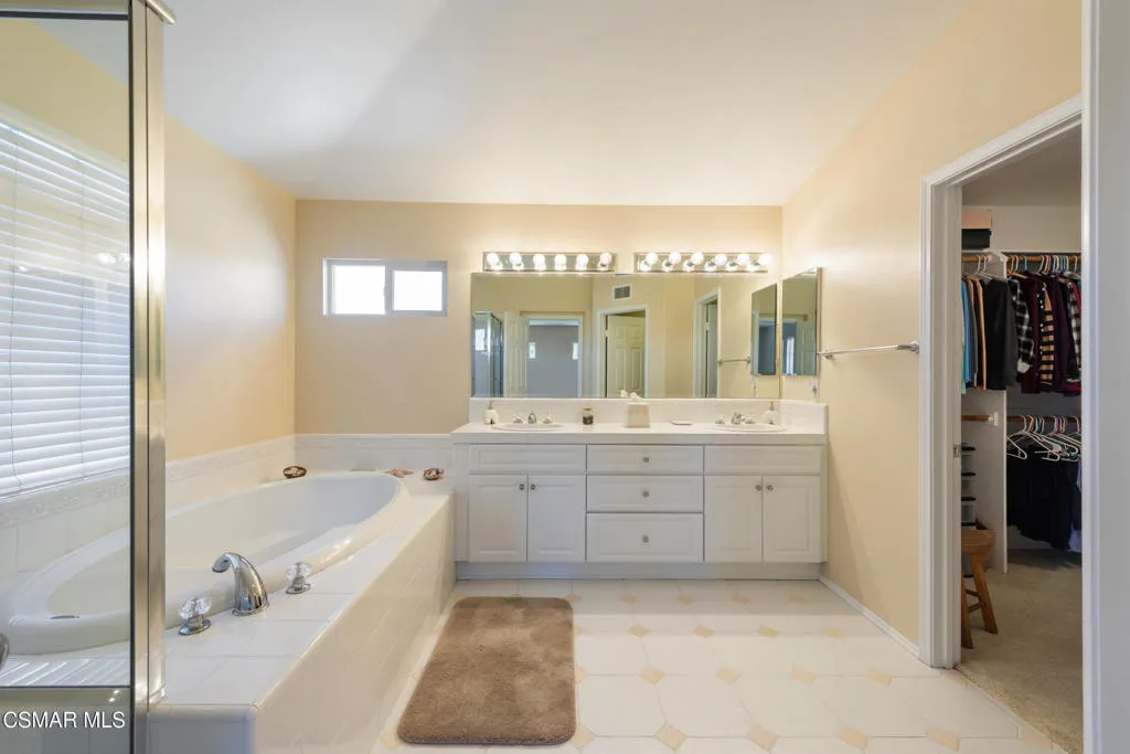 1480 Sappanwood Avenue, Thousand Oaks, California 91320 home-pic-26