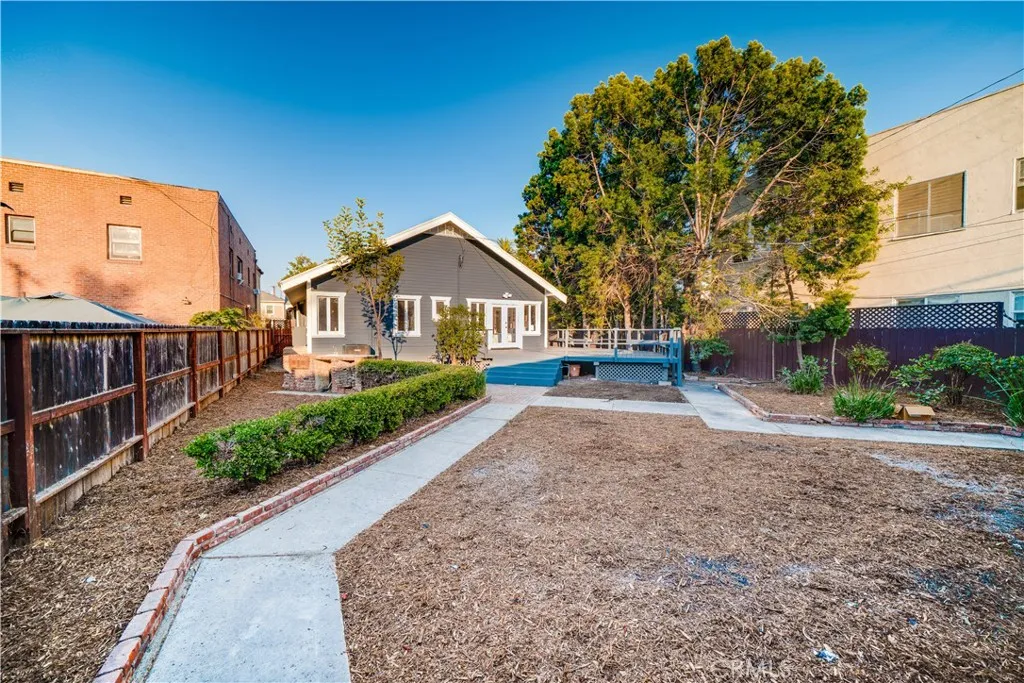 843 Cedar Avenue, Long Beach, California 90813 home-pic-25