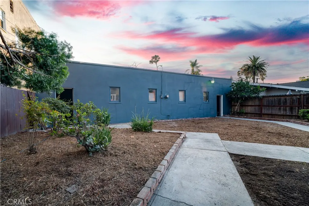 843 Cedar Avenue, Long Beach, California 90813 home-pic-29