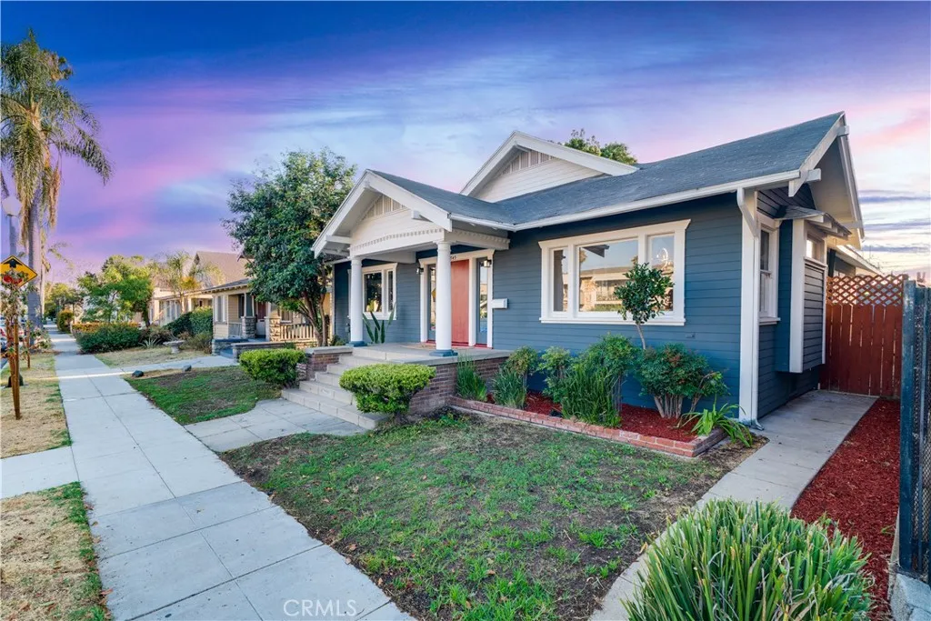 843 Cedar Avenue, Long Beach, California 90813 home-pic-4