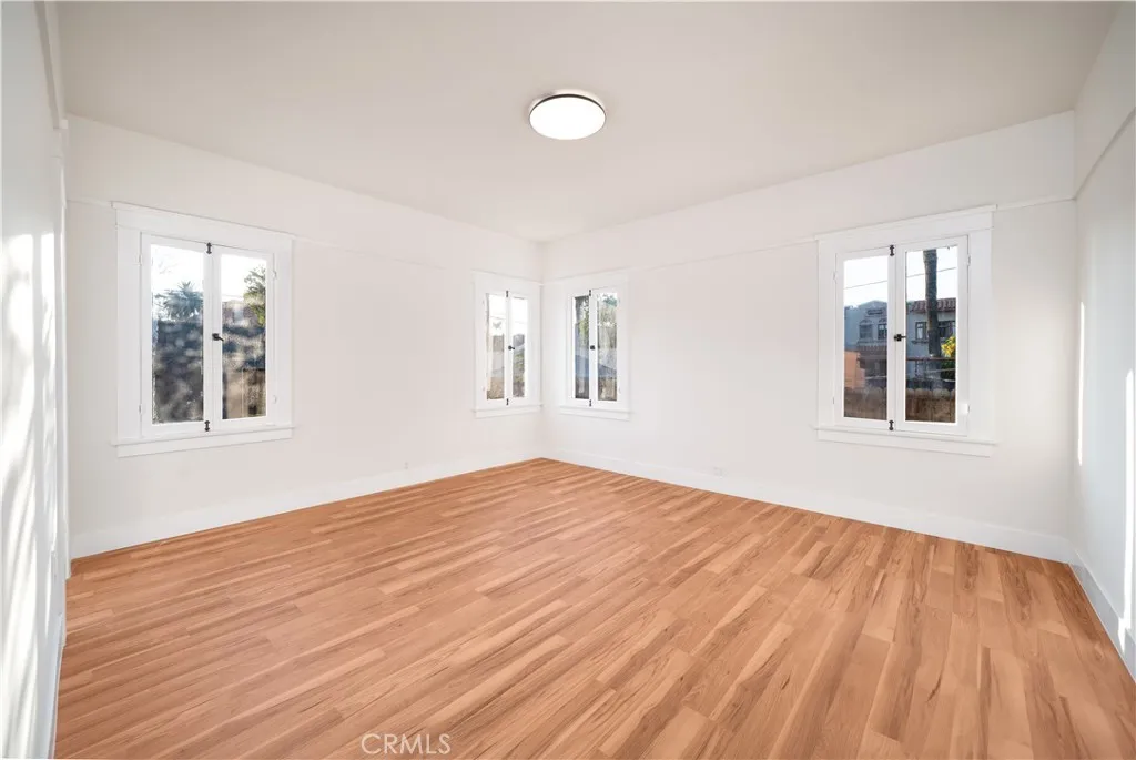 843 Cedar Avenue, Long Beach, California 90813 home-pic-18