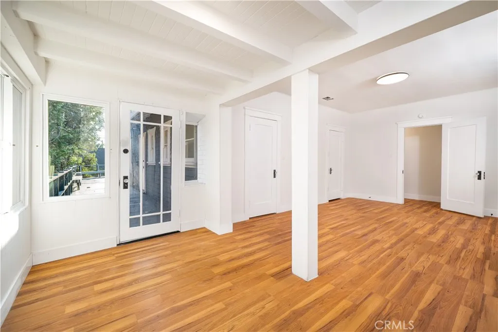 843 Cedar Avenue, Long Beach, California 90813 home-pic-17
