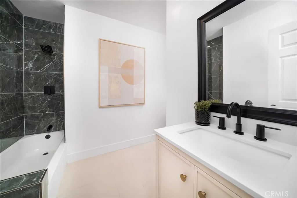 843 Cedar Avenue, Long Beach, California 90813 home-pic-20