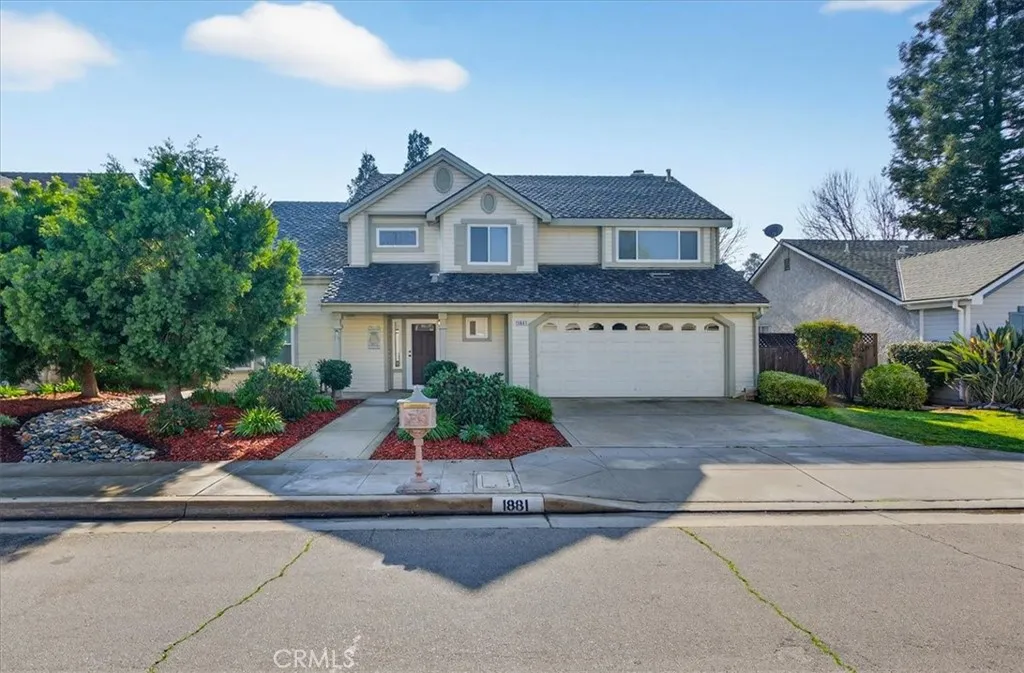 1881 E Frederick, Fresno, California 93720 home-pic-51