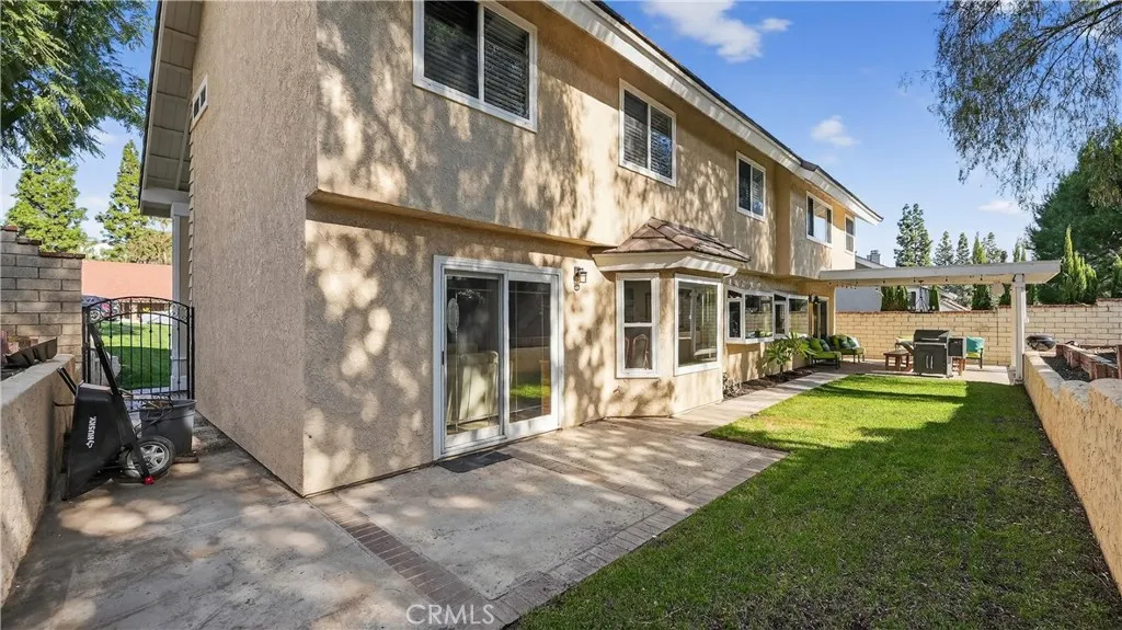 17530 Monette, Yorba Linda, California 92886 home-pic-45